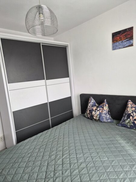 Berceni, Emil Racovita